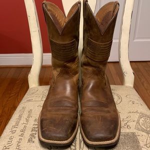 Men’s Ariat boots 12D